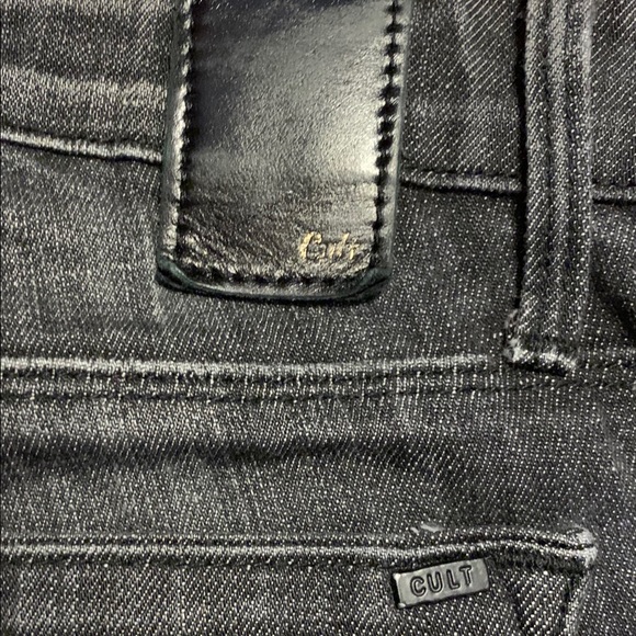 Women’s Cult of Individuality Jeans - Picture 3 of 7